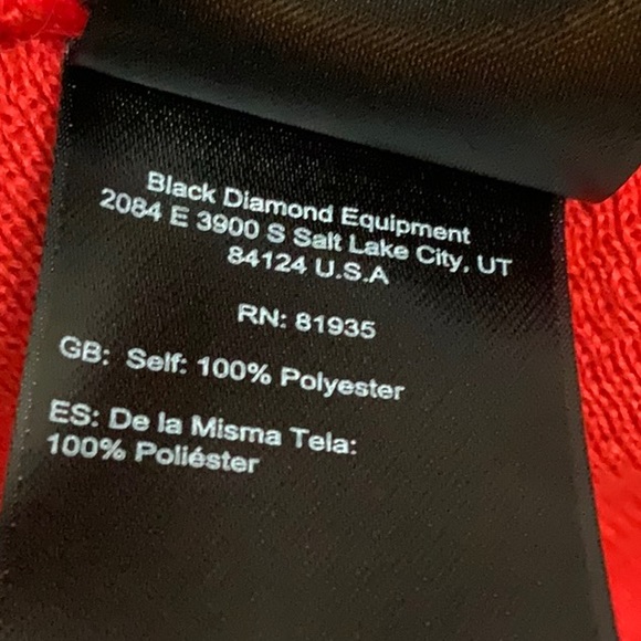 Black Diamond POM BEANIE - Black/hyper red - Picture 11 of 12